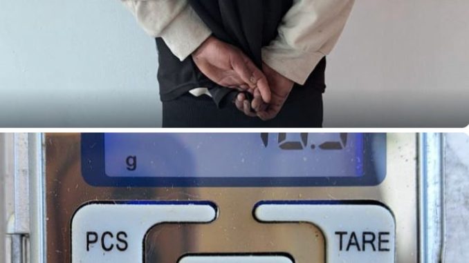 Sujeto señalado por delitos contra la salud es detenido por la Policía Municipal en el fraccionamiento Constitución