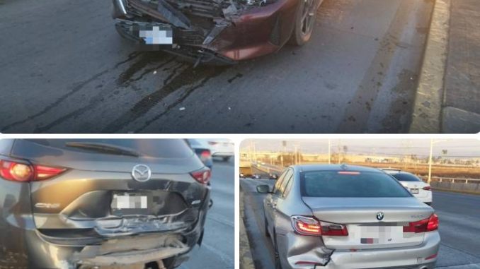 Policía Vial atiende choque por alcance en el que se vieron involucrados tres vehículos en Av. Siglo XXI