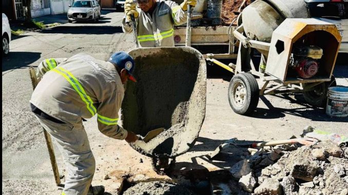 Intensifica MIAA acciones de bacheo por reparaciones de fugas de agua potable