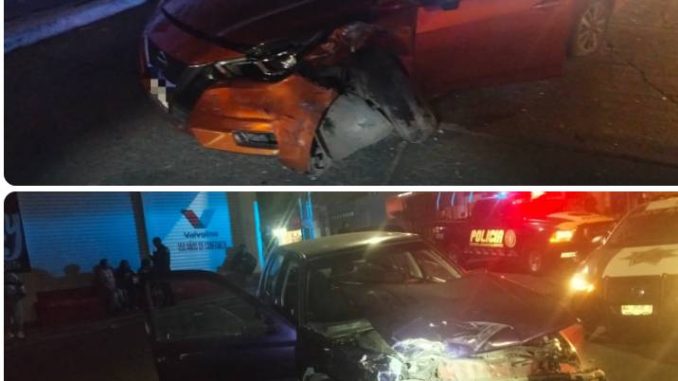 Policía Vial atiende choque entre dos vehículos en Av. Siglo XXI