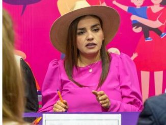 Grecia Quiroz denuncia a senador y diputados por presunto vínculo en homicidio de Carlos Manzo