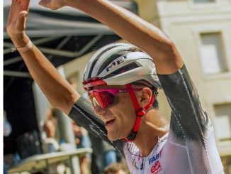 Isaac del Toro se impone en la sexta etapa del Tour de los Emiratos y lidera la general