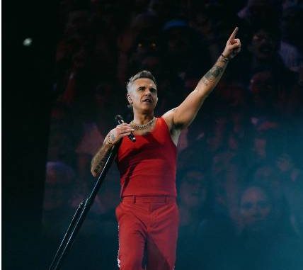 Robbie Williams regresa a México con la energía de su "Britpop"