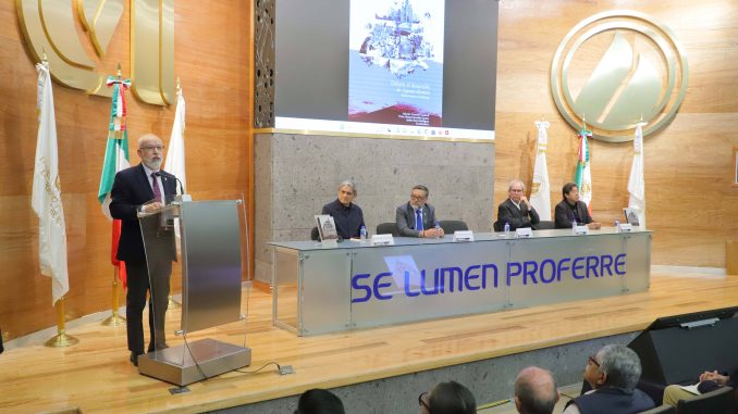 La UAA presentó “Debatir el Desarrollo de Aguascalientes” un libro con propuestas y antecedentes sobre agua, territorio y economía del estado