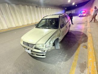 Policía Vial atiende choque contra objeto fijo en Boulevard San Marcos