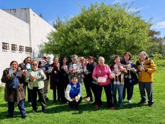 Con cariño y atención, Aguascalientes cuida a sus personas adultas mayores