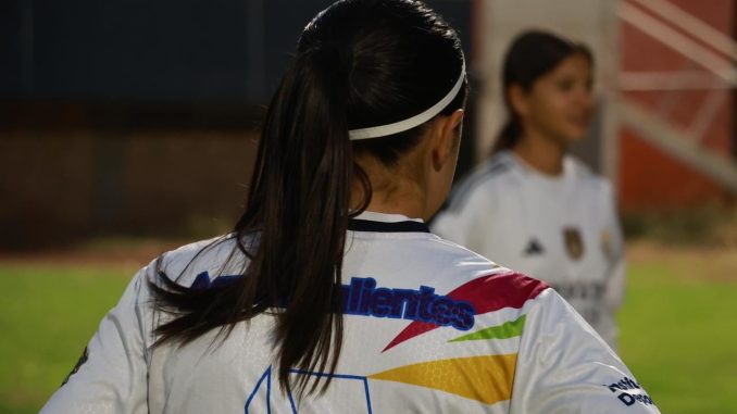 La selección de futbol femenil 2012-2013 arranca su preparación