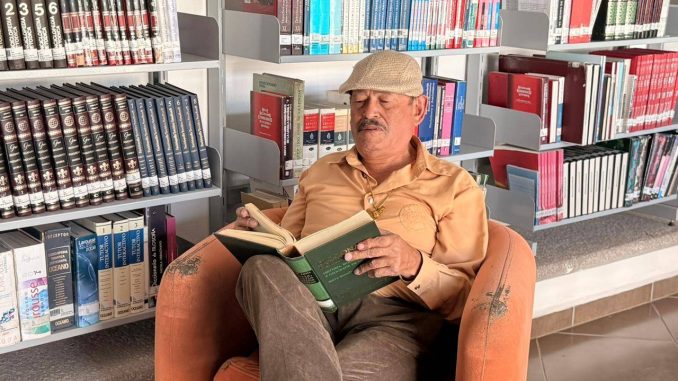 Presenta Trino Romo dos iniciativas a favor del fomento a la lectura