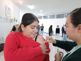 UAA refuerza la prevención con jornada de vacunación en la UMD