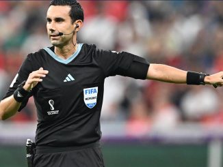 Hay tres árbitros mexicanos varados en Qatar por cierre de espacio aéreo