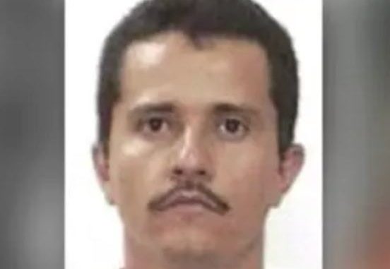 Ingreso de personas 'alteró y contaminó la escena' de la cabaña donde se encontraba 'El Mencho' | FGR