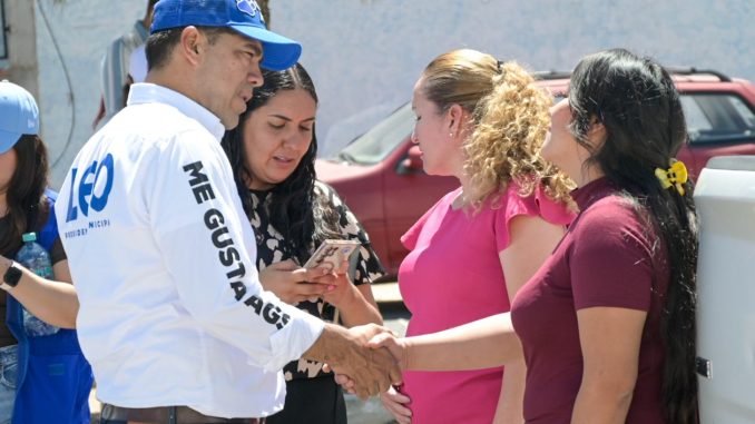 Leo Montañez entabla diálogo directo con vecinos del Ojocaliente I y VNSA