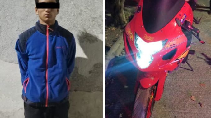 Policía Municipal recupera motocicleta y detiene a sujeto en Casa Blanca