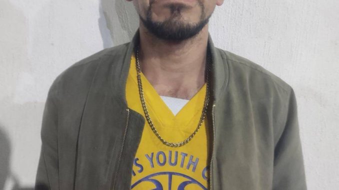 Policía Municipal detiene a un hombre en el Barrio de San Marcos por allanamiento de morada