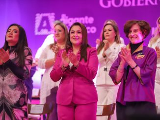 Gobernadora Tere Jiménez reconoce a Mujeres que inspiran y transforman Aguascalientes con el Premio "Mujeres Gigantes por la Igualdad”