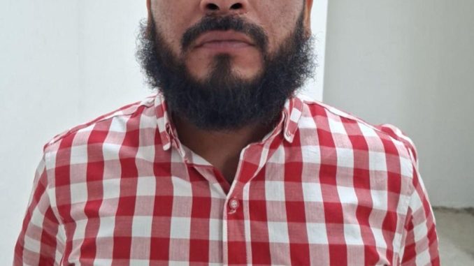 Sujeto señalado de amenazar a su pareja es detenido por la Policía Municipal en Rústicos Calpulli