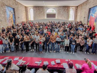 Reciben su Tarjeta más de 700 Aprendices del Programa Jóvenes Construyendo el Futuro  