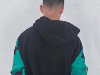 Policía Municipal detiene a sujeto señalado de robar en tienda de conveniencia en la zona centro