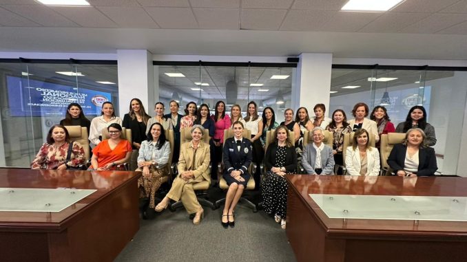 Empresarias visitan el C5i y conocen acciones para la Seguridad de las Mujeres