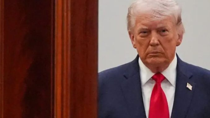 Trump propone disparar un 40 % el gasto en defensa a cambio de recortar programas sociales