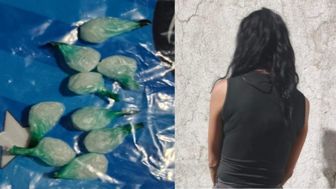 Policías Estatales detuvieron en la comunidad de Peñuelas a Mujer en poder de envoltorios con sustancia granulada al parecer cristal