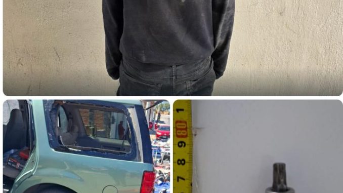 Hombre señalado por dañar vehículo es detenido por la Policía Municipal en Fundadores