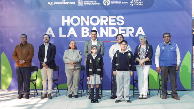 La escuela Primaria Ford 57 suma esfuerzos con Leo Montañez en el Programa "Yo Reciclo"