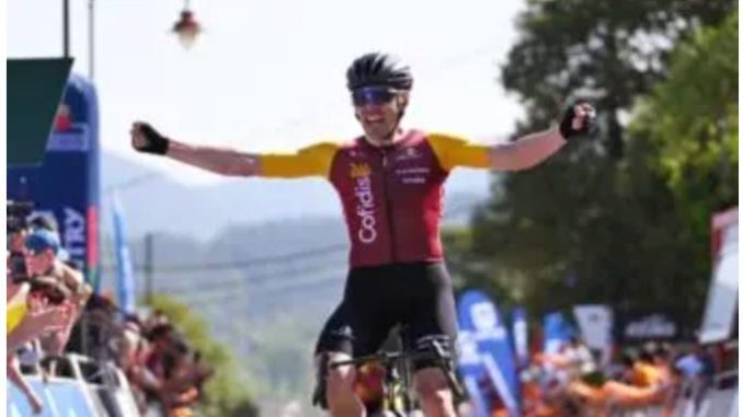 Ciclismo | Aranburu se adjudica la cuarta etapa; Seixas refuerza su liderato en la Vuelta al País Vasco | Video