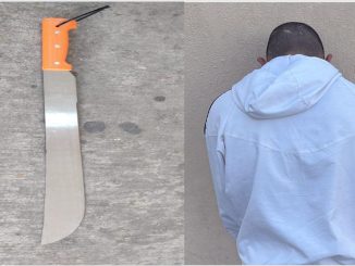 Policías Estatales detienen a sujeto en poder de machete en VNSA