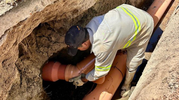 Fortalece Leo Montañez infraestructura sanitaria en la colonia San Marcos