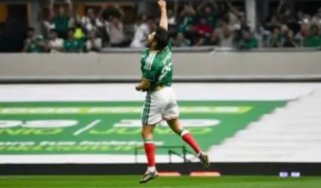 Leyendas de México vence a Leyendas de Brasil en el Estadio Azteca-Banorte | Video