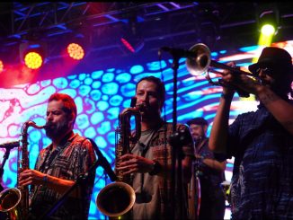 Noche de baile en Corredor Cultural Carranza con la presentación de los Gambo Ritmos y King Edi K