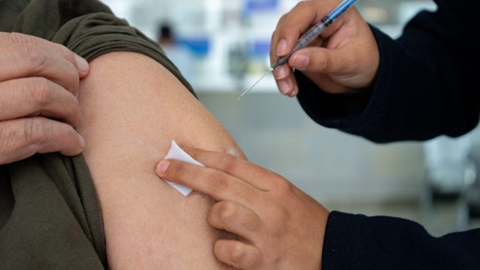 Este sábado completa tu esquema de vacunación en Centros de Salud