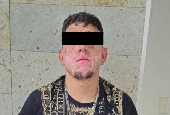 Policía Municipal detiene a sujeto por delitos contra la salud en la zona centro