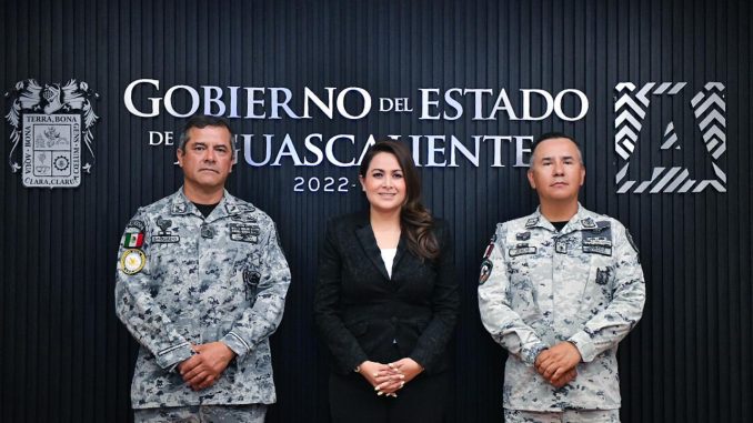 Reunión con la Coordinación Estatal y regional de la Guardia Nacional para garantizar la Seguridad en las carreteras