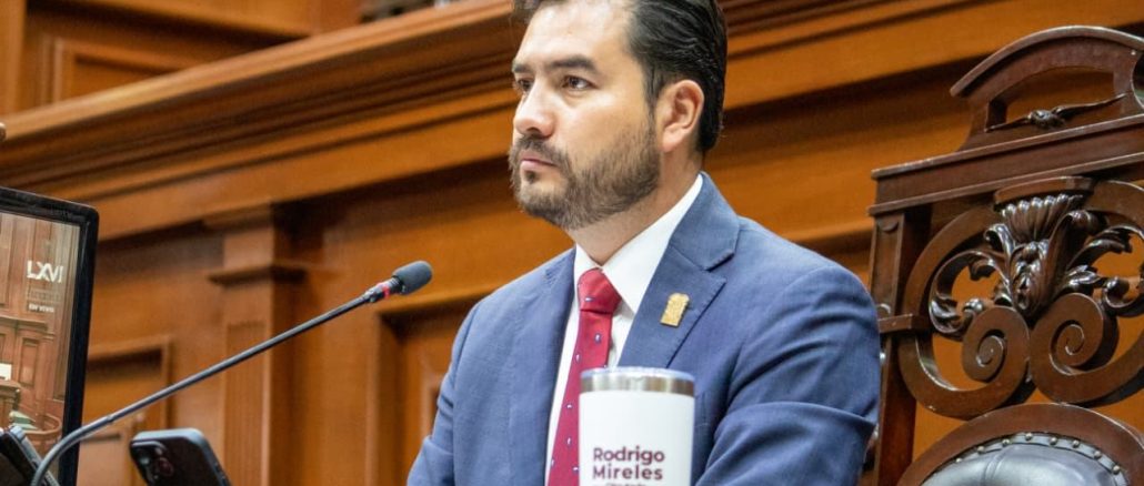 Parlamento Deportivo con periodicidad anual