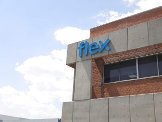 Celebra Gobernadora Tere Jiménez anuncio de inversión de Flex en Aguascalientes