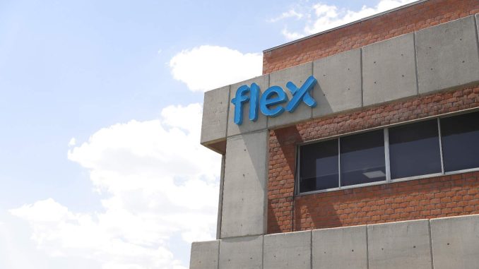 Celebra Gobernadora Tere Jiménez anuncio de inversión de Flex en Aguascalientes
