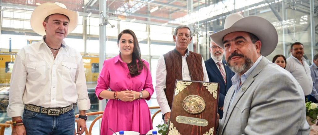 Gobernadora Tere Jiménez reconoce a Ganaderos que impulsan el desarrollo del campo