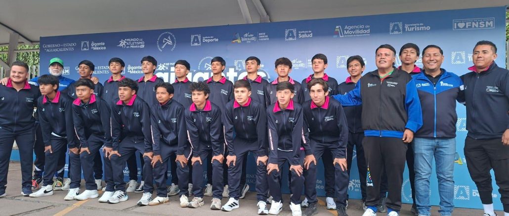 Nuestras selecciones de fútbol ya viajan rumbo a Puebla