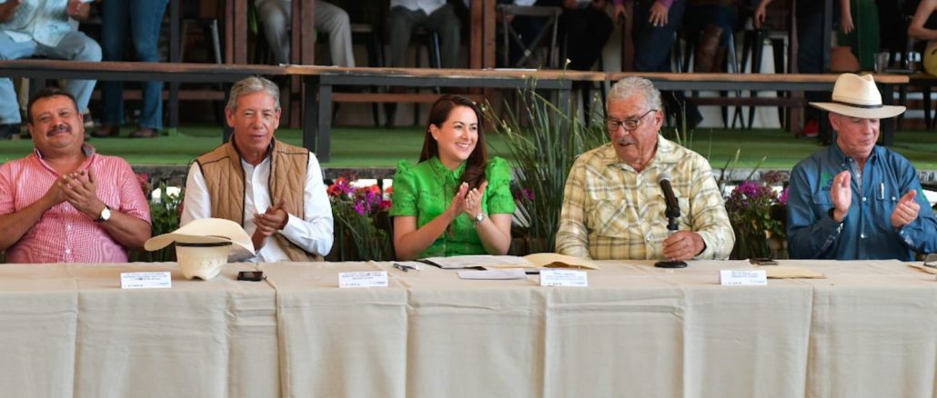 Refrenda Gobernadora Tere Jiménez su compromiso con el sector ganadero de Aguascalientes