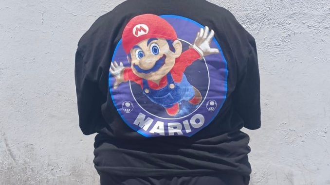 Mujer señalada por robo en una ferretería es detenida por la Policía Municipal