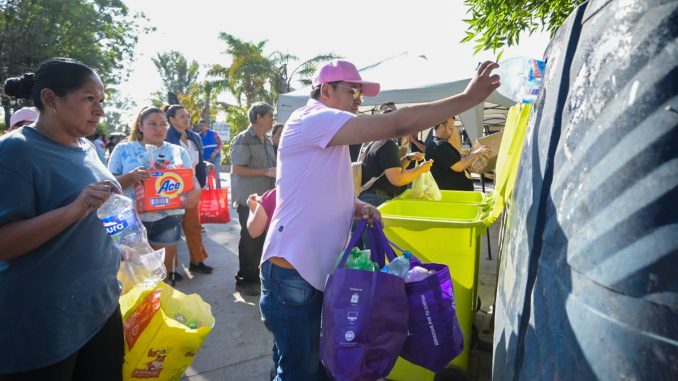 Continúan los Jueves de Donación de plantas y árboles en el Vivero Municipal