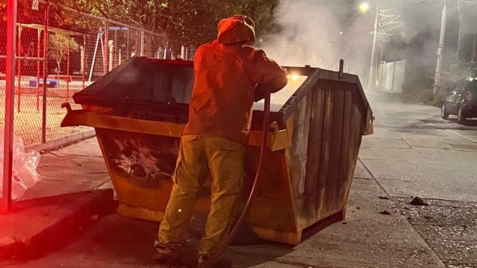 Exhorta Municipio de Aguascalientes a prevenir incendios en contenedores de basura