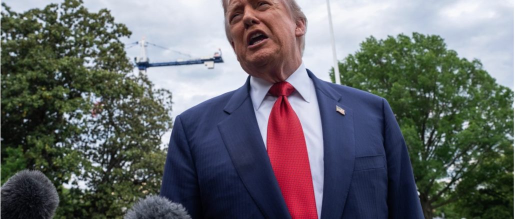 Trump considera "totalmente inaceptable" la respuesta de Irán a propuesta de paz de EE.UU.