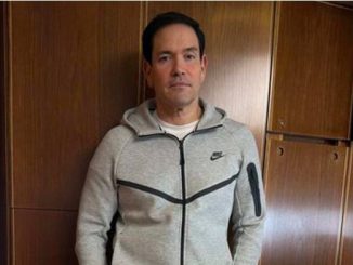 Marco Rubio aparece con la ropa deportiva que llevaba Nicolás Maduro durante su captura