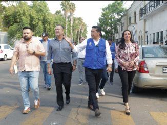 Supervisa Leo Montañez intervención de la calle 28 de agosto como parte del programa Aguascalientes ¡Pinta Bien!