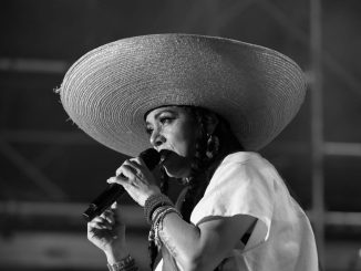 Lila Downs en el Foro de las Estrellas de la FNSM 2026