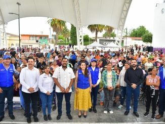 Gobernadora Tere Jiménez y el DIf Estatal respaldan a las familias de Cosío con apoyos alimentarios