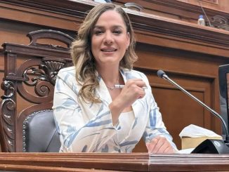 Presenta Arlette Muñoz Iniciativa para reforzar seguridad hídrica en escuelas de Aguascalientes